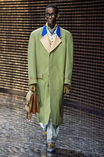Look 35